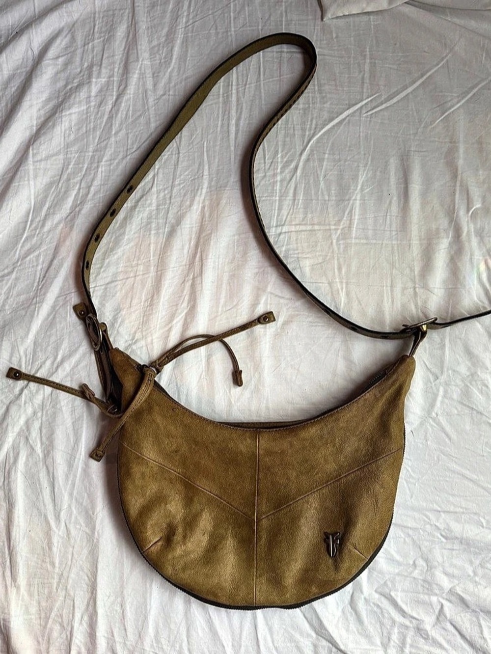 Frye Melissa Crescent Hobo Leather Shoulder Bag Brown